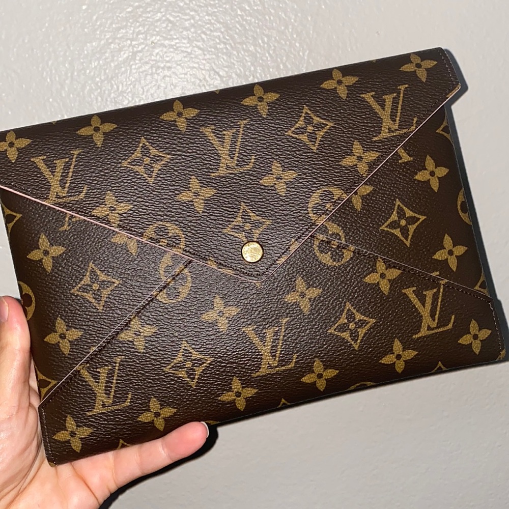 AUTHENTIC LOUIS VUITTON ✨